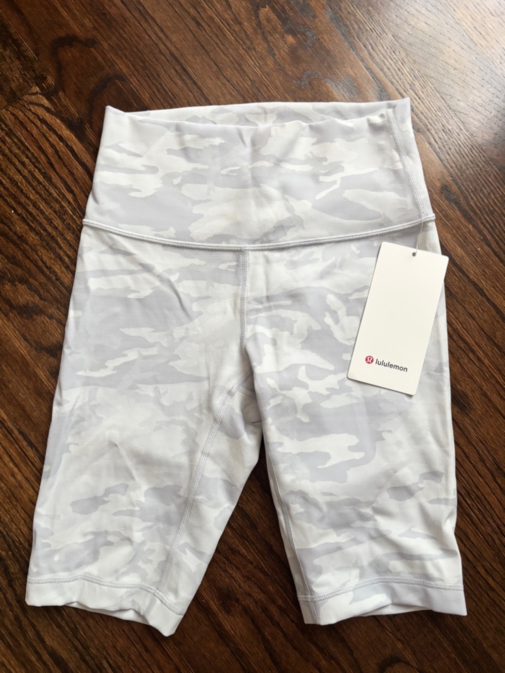 NWT Lululemon Wunder Under HR Short 10” *Jac light gray camo bike shorts size 6
